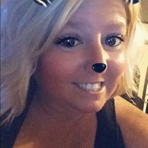 Meet your Posher, Stefani